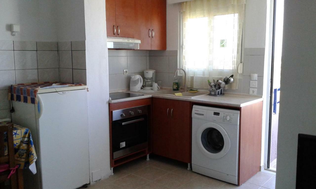 Appartement Petasos 1 *